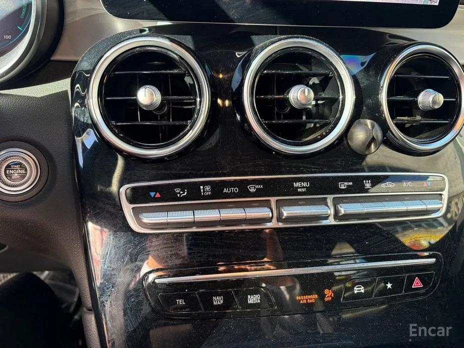 Фото 16 - Mercedes-Benz GLC-Class