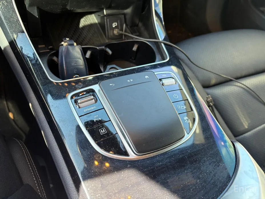 Фото 17 - Mercedes-Benz GLC-Class