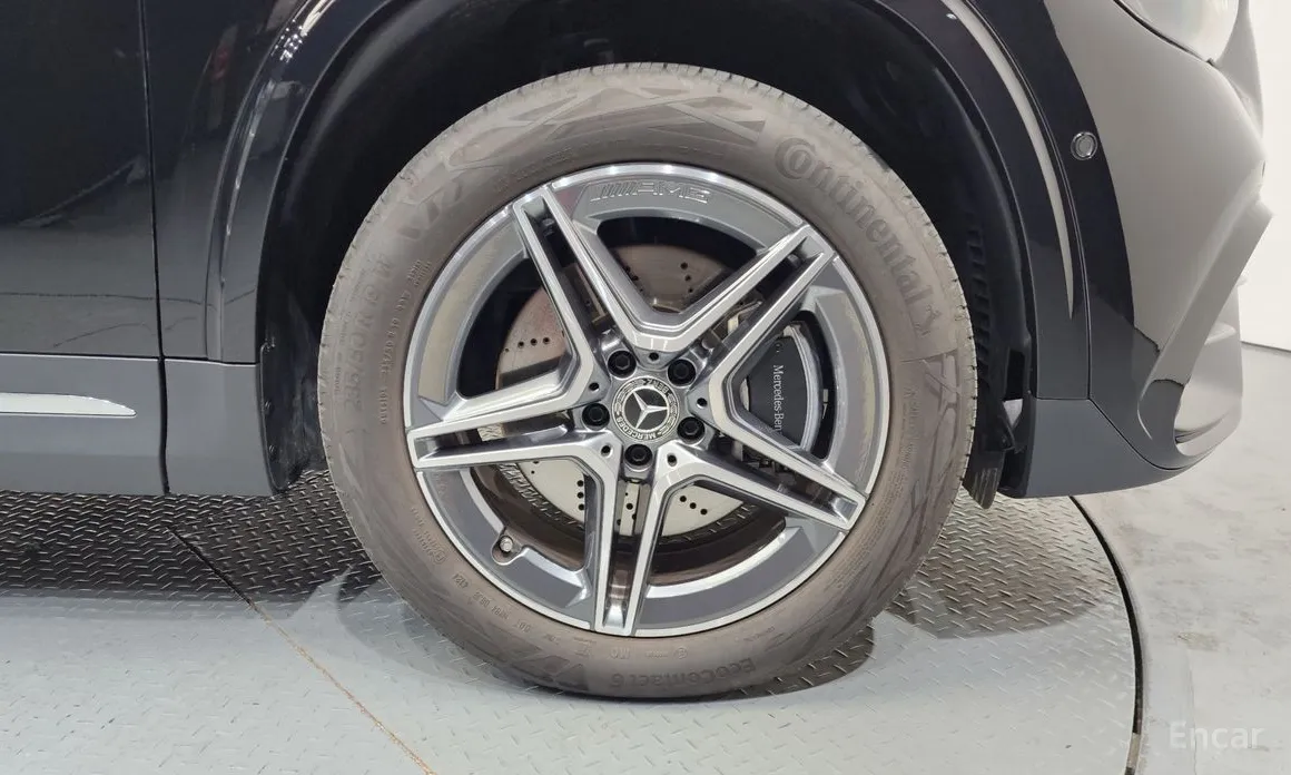 Фото 5 - Mercedes-Benz GLA-Class