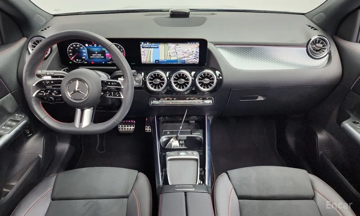 Фото 7 - Mercedes-Benz GLA-Class