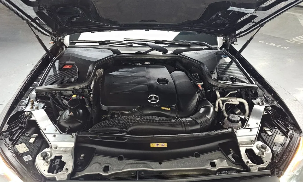 Фото 6 - Mercedes-Benz E-Class