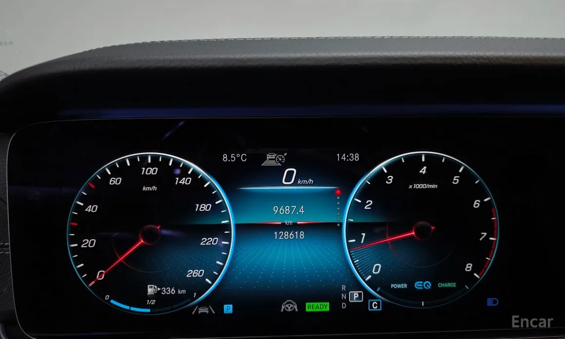 Фото 8 - Mercedes-Benz E-Class