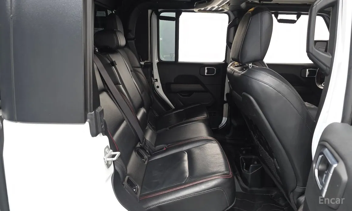 Фото 11 - Jeep Gladiator