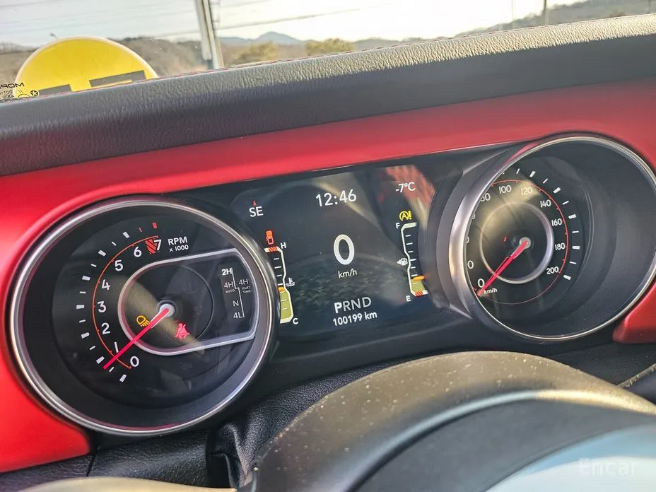 Фото 12 - Jeep Gladiator