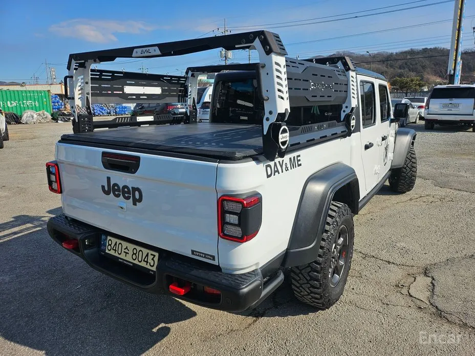 Фото 4 - Jeep Gladiator