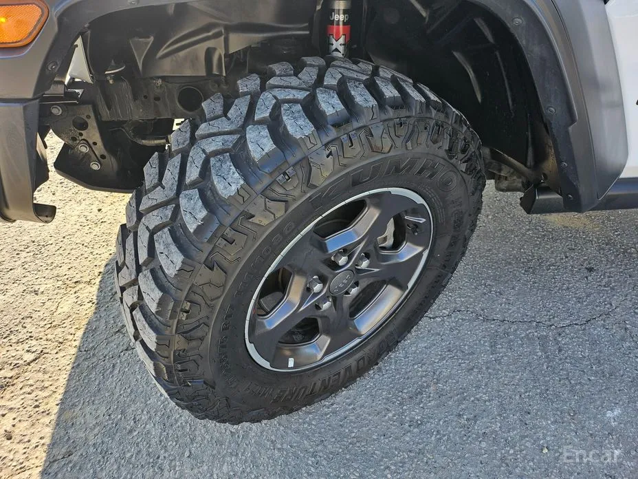 Фото 8 - Jeep Gladiator