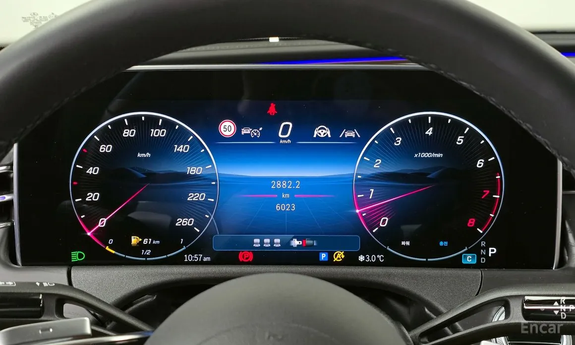 Photo 8 - Mercedes-Benz E-Class