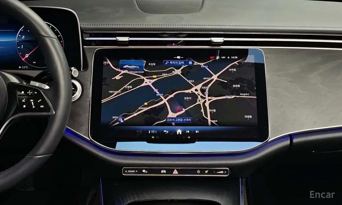 Фото 14 - Mercedes-Benz E-Class