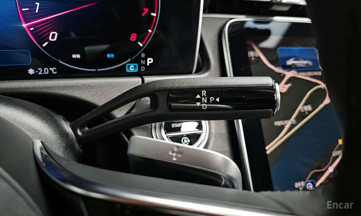 Фото 9 - Mercedes-Benz E-Class