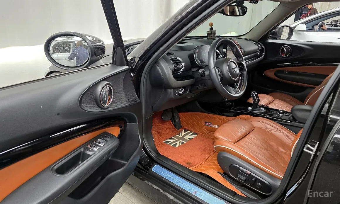 Фото 10 - Mini Clubman