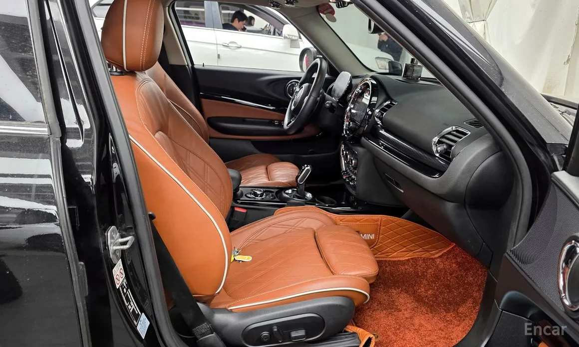 Фото 11 - Mini Clubman