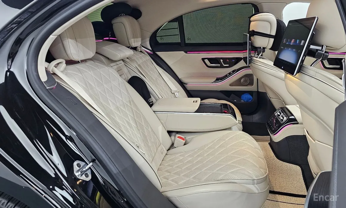 Фото 12 - Mercedes-Benz S-Class