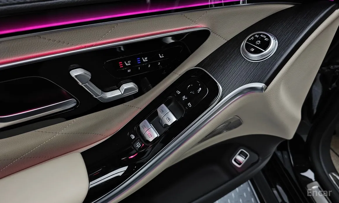 Фото 16 - Mercedes-Benz S-Class