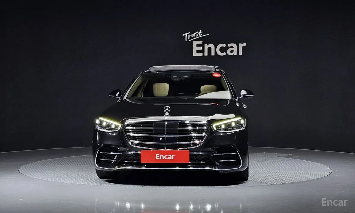 Фото 3 - Mercedes-Benz S-Class