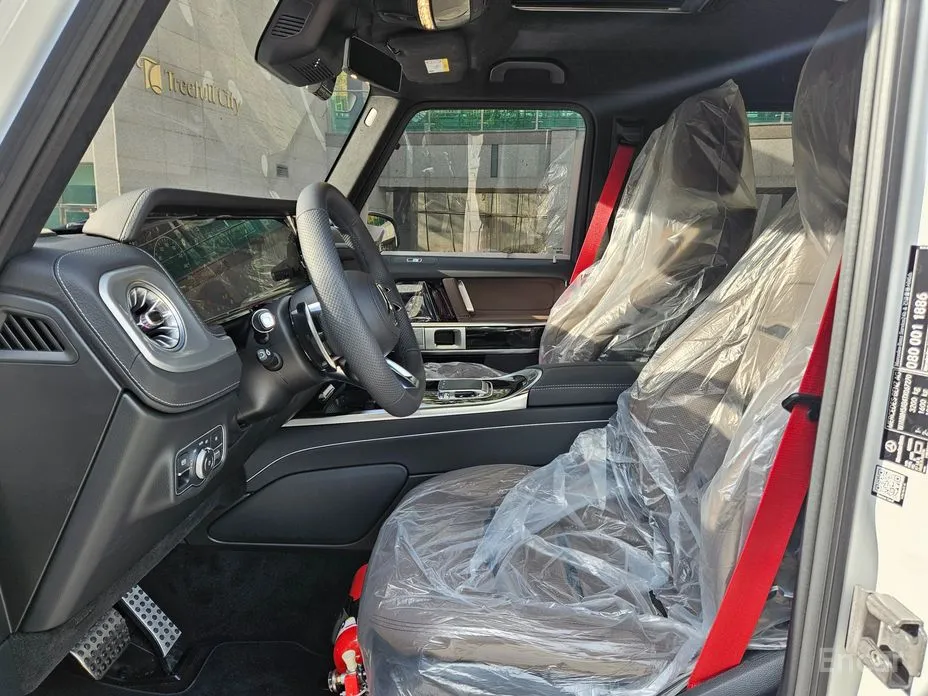 Фото 10 - Mercedes-Benz G-Class