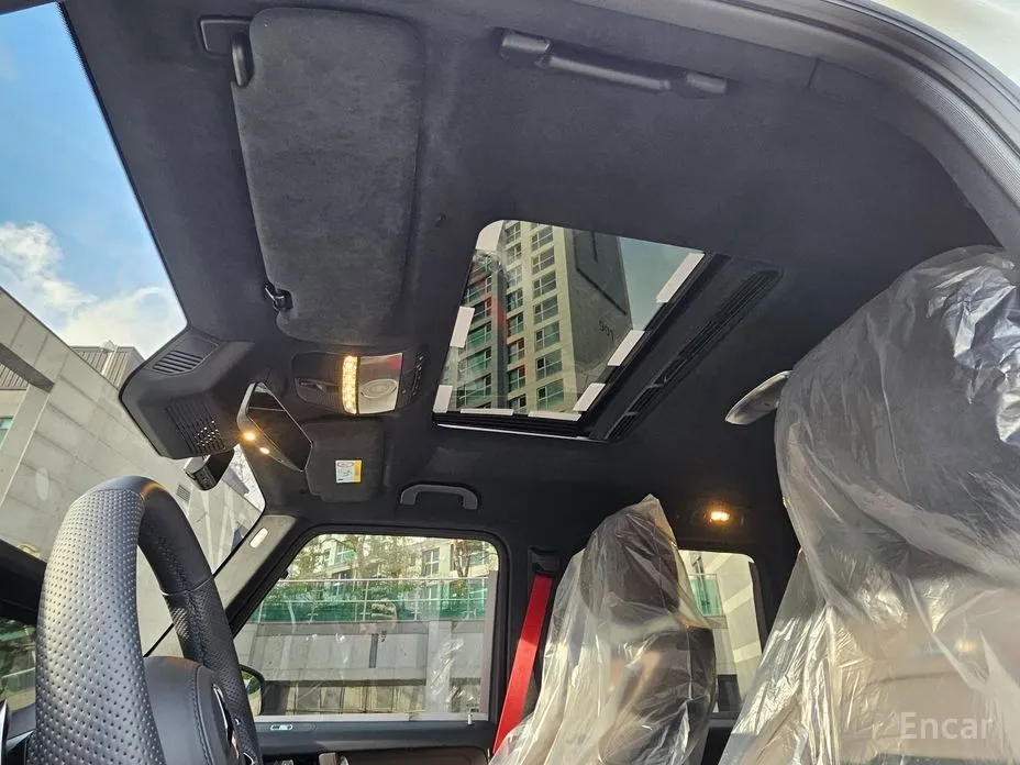 Фото 17 - Mercedes-Benz G-Class