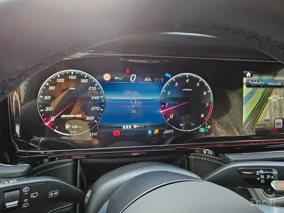 Фото 8 - Mercedes-Benz G-Class