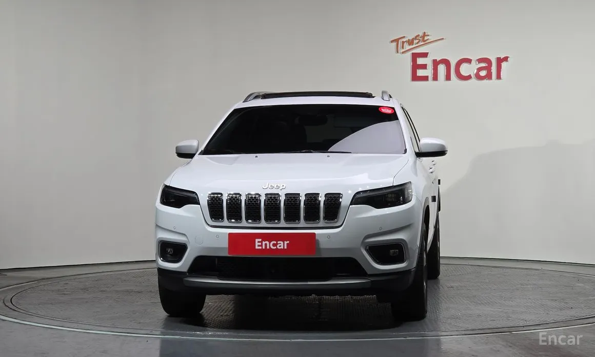 Фото 3 - Jeep Cherokee