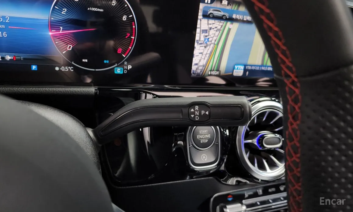 Фото 9 - Mercedes-Benz GLA-Class