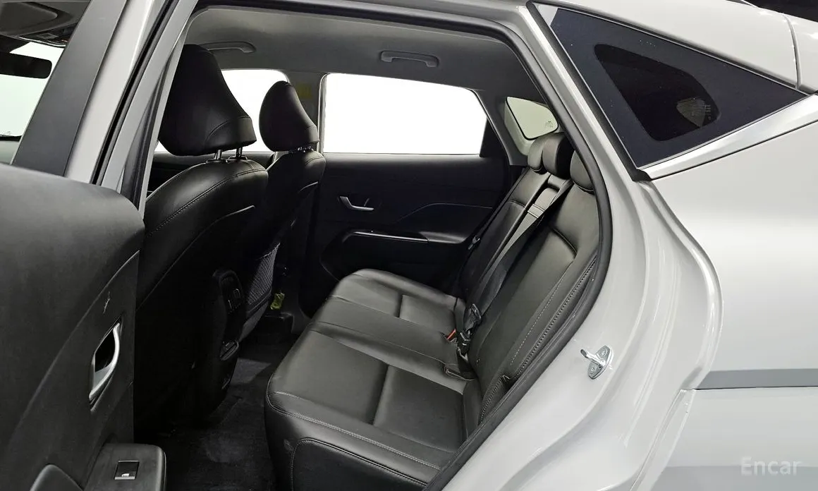 Фото 12 - Hyundai Kona