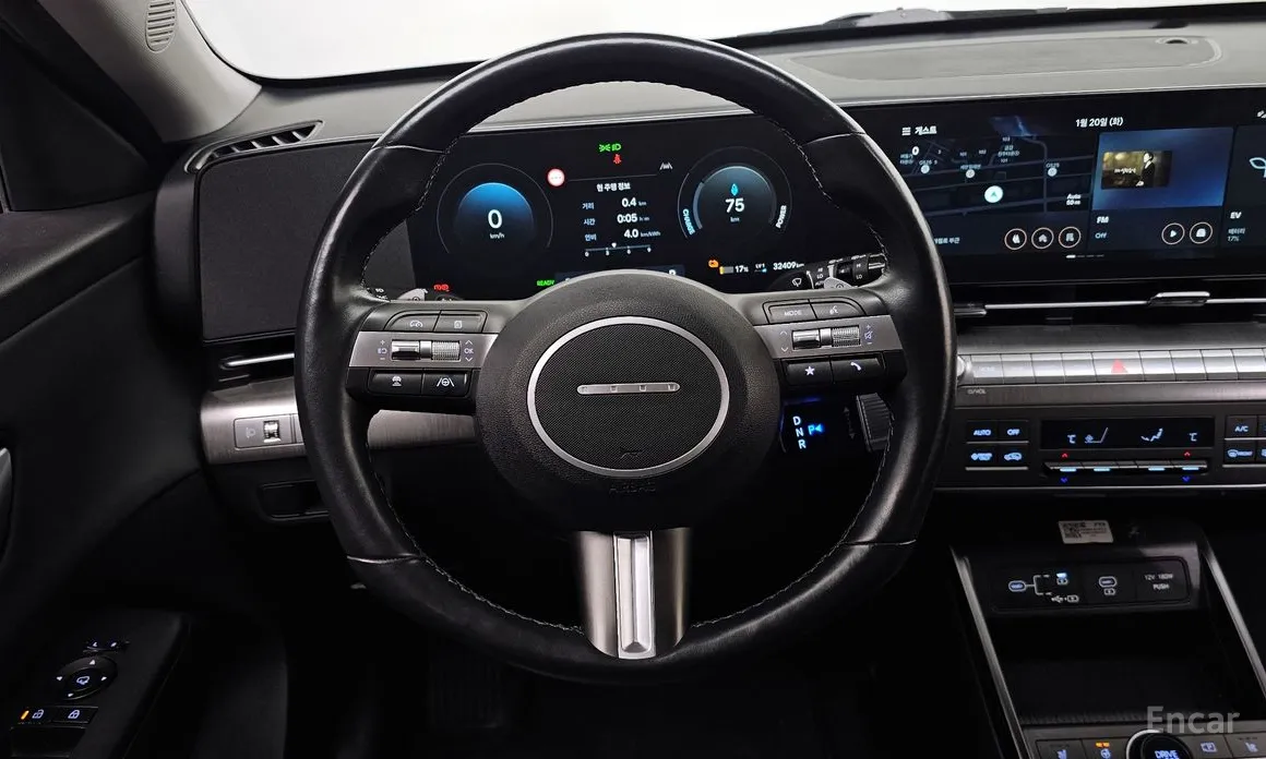 Фото 13 - Hyundai Kona