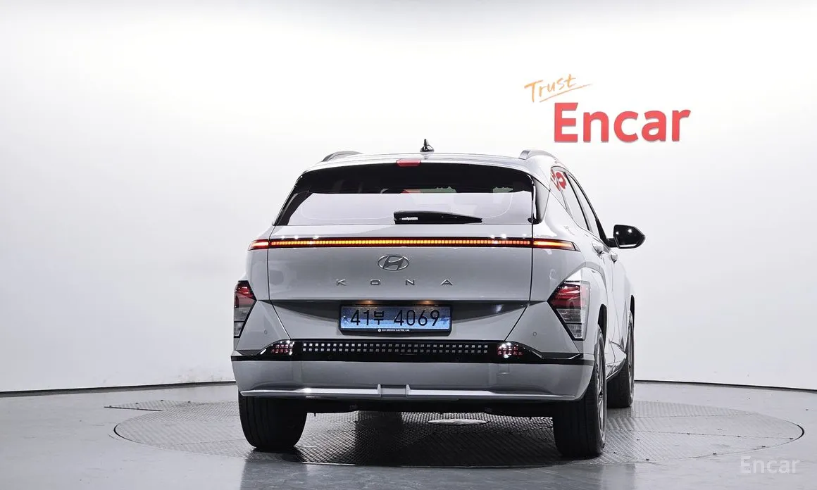 Фото 4 - Hyundai Kona