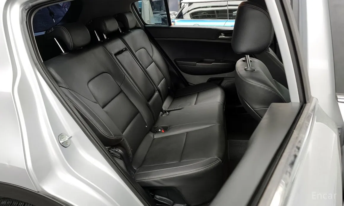 Фото 12 - Kia Sportage