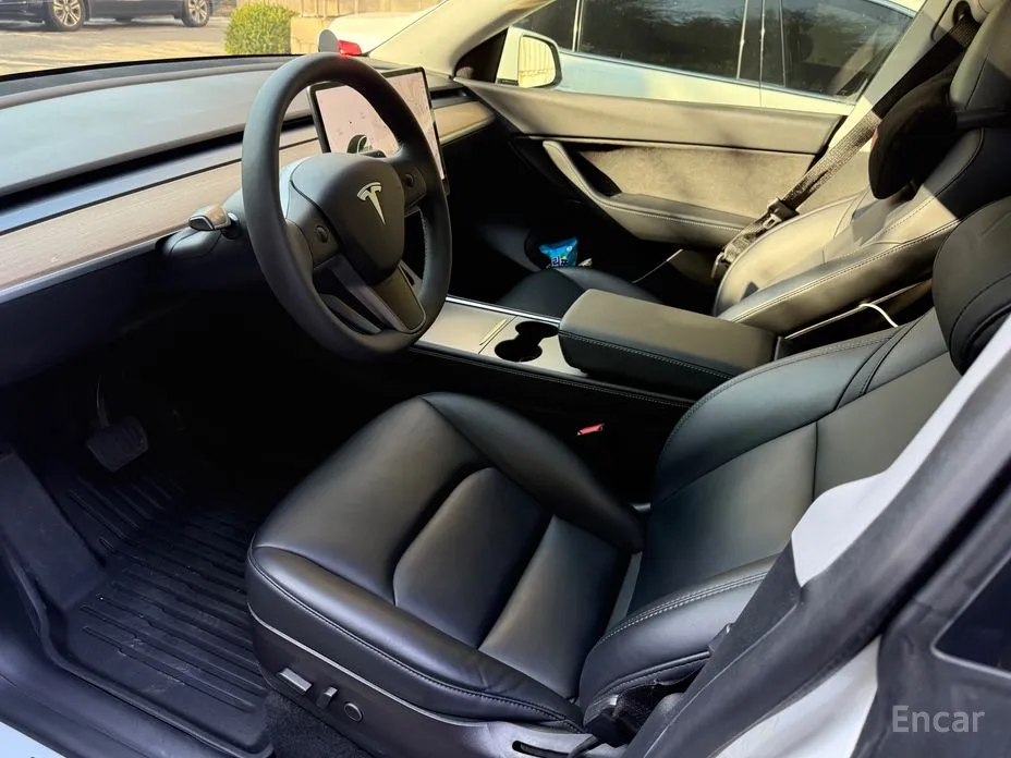 Фото 8 - Tesla Model Y