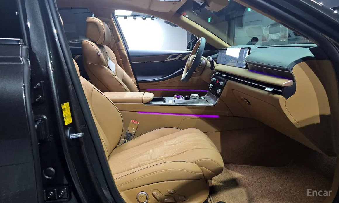 Фото 11 - Genesis G80