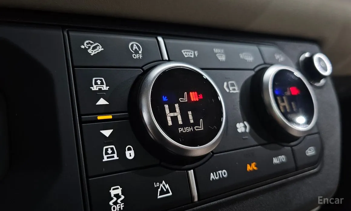 Фото 17 - Land Rover Defender