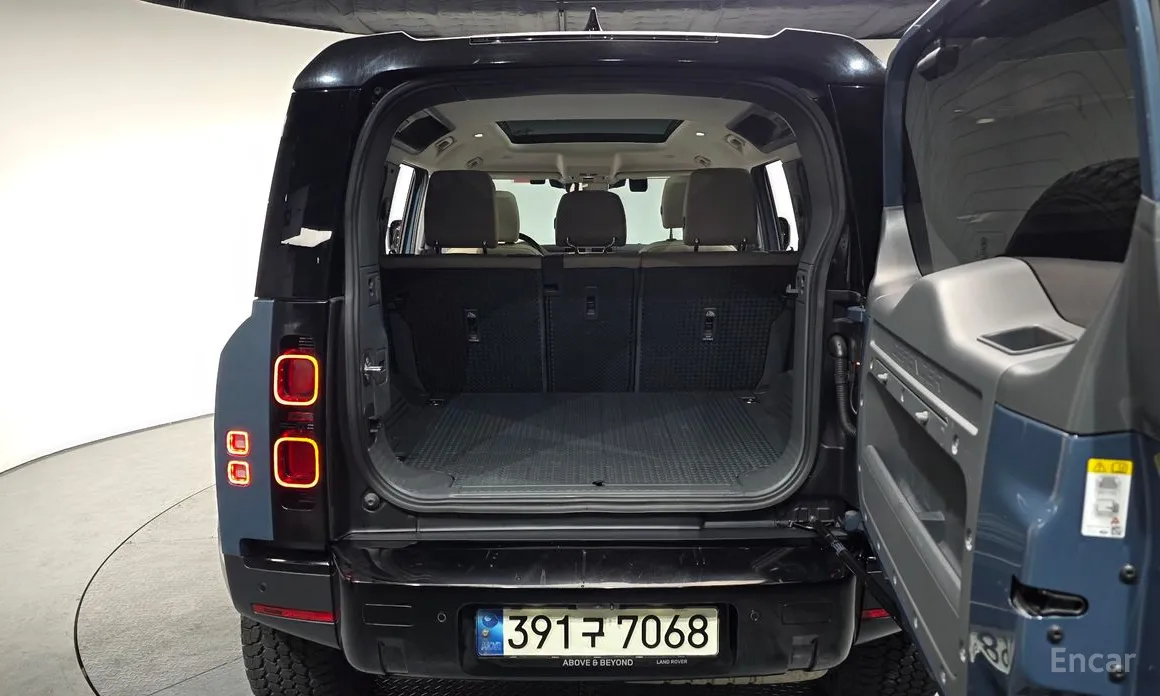 Фото 20 - Land Rover Defender