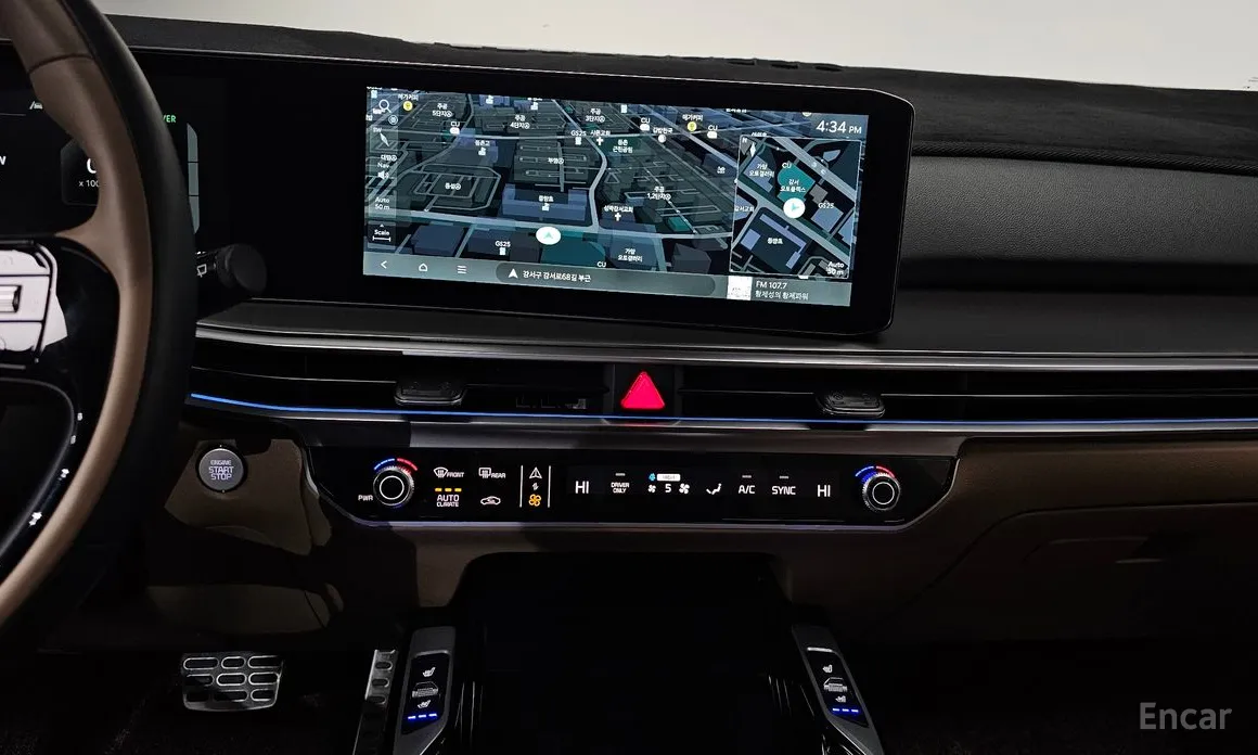 Фото 14 - Kia Sorento