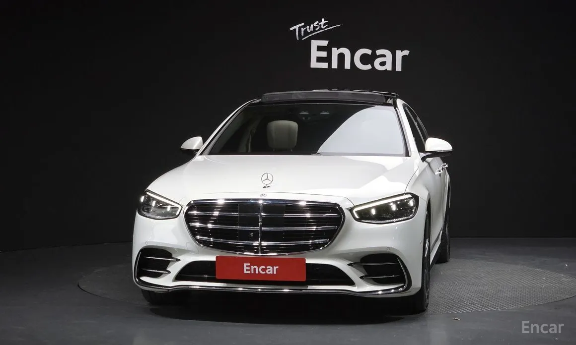 Фото 3 - Mercedes-Benz S-Class