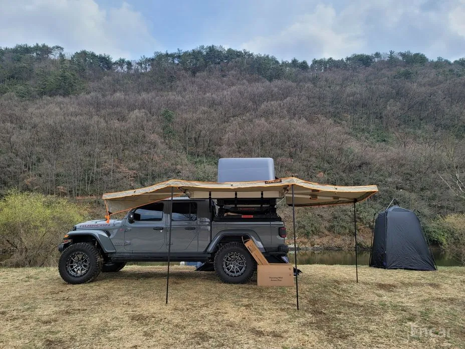 Фото 10 - Jeep Gladiator