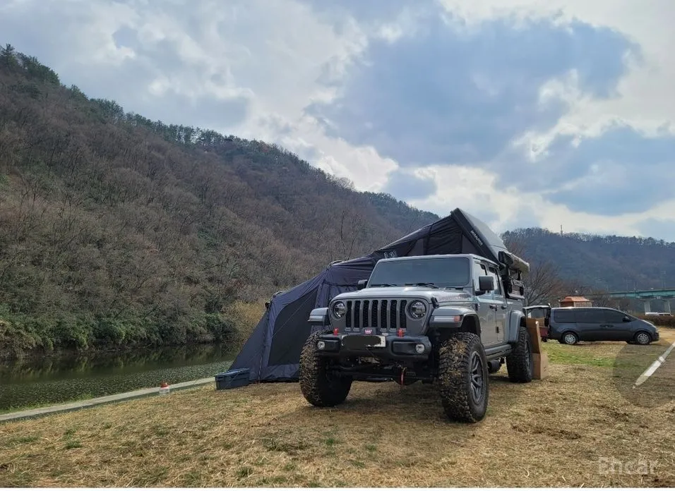Фото 3 - Jeep Gladiator