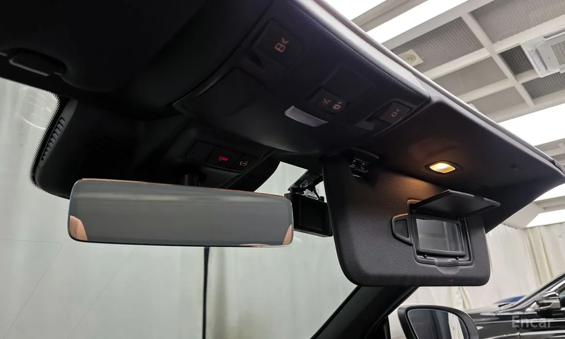 Фото 17 - Mercedes-Benz C-Class