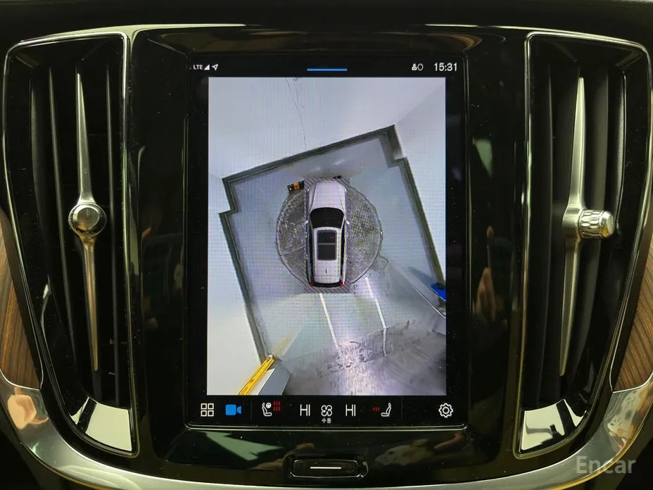 Фото 10 - Volvo V60