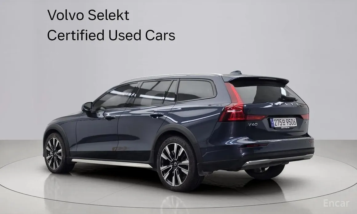Фото 5 - Volvo V60