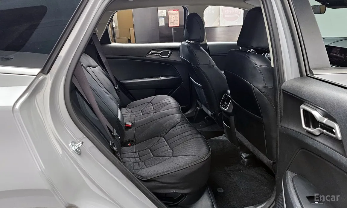 Фото 12 - Kia Sportage