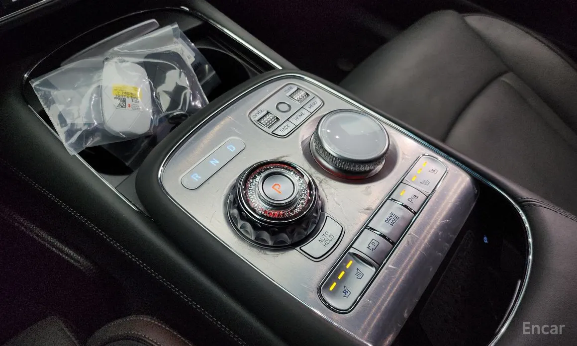 Фото 9 - Genesis G90