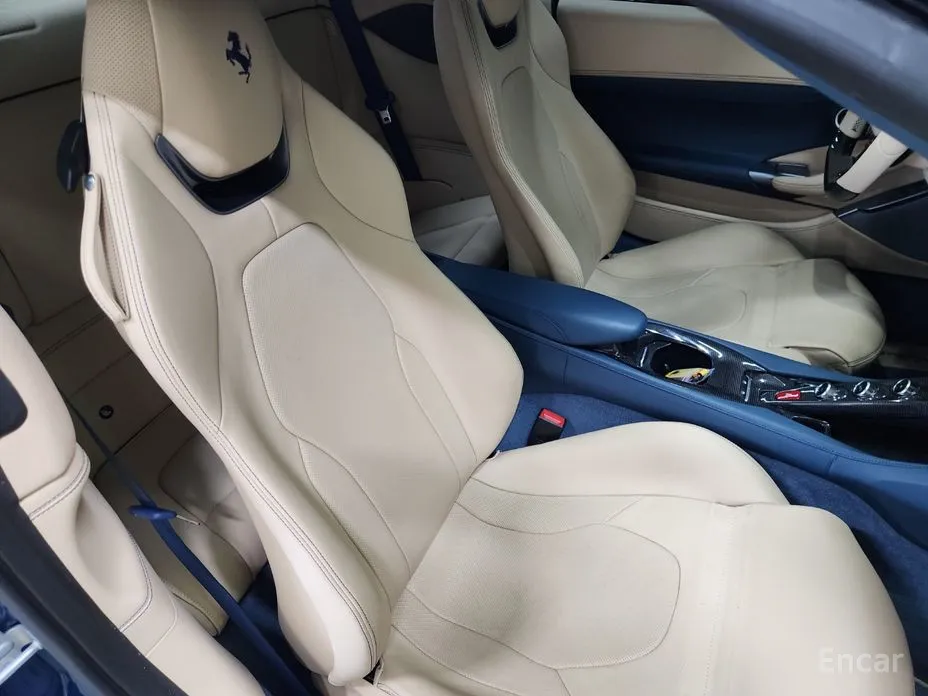 Фото 17 - Ferrari Portofino