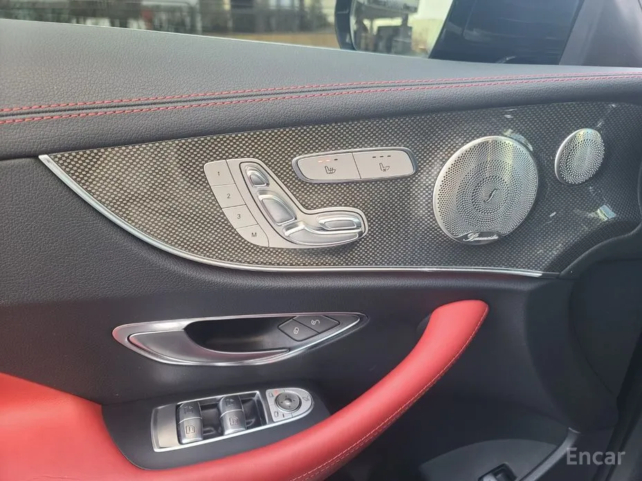 Фото 14 - Mercedes-Benz E-Class