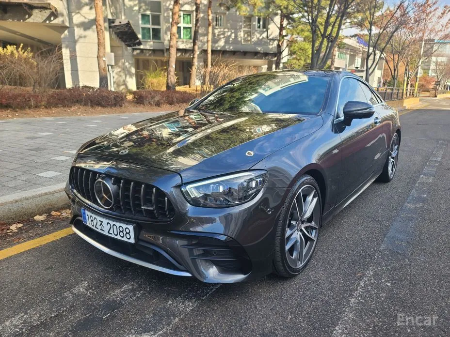 Фото 2 - Mercedes-Benz E-Class