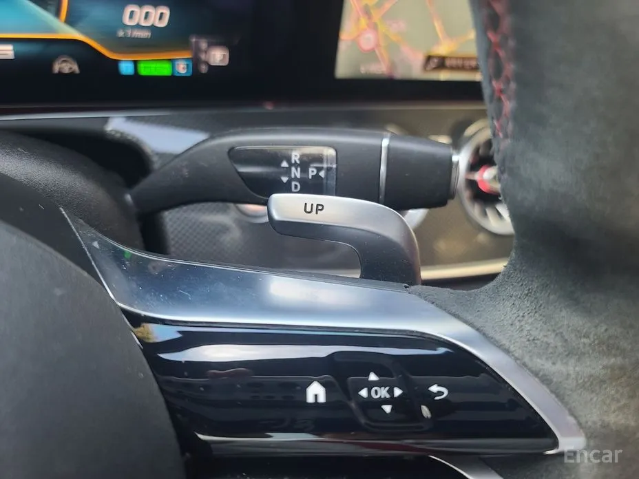 Фото 9 - Mercedes-Benz E-Class