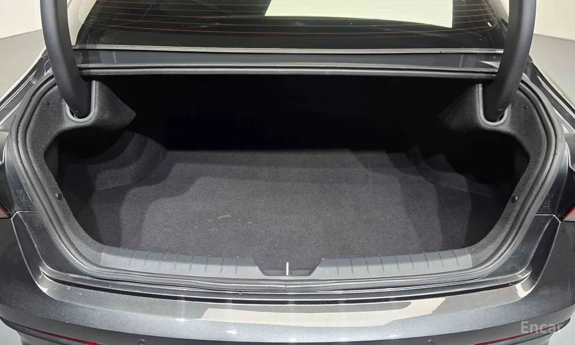 Фото 19 - Kia K5