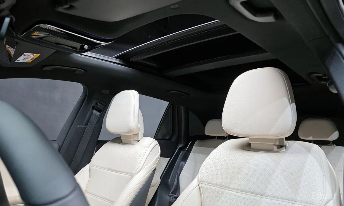 Mercedes-Benz GLC-Class 2023 GLC 300 4MATIC Avantgarde