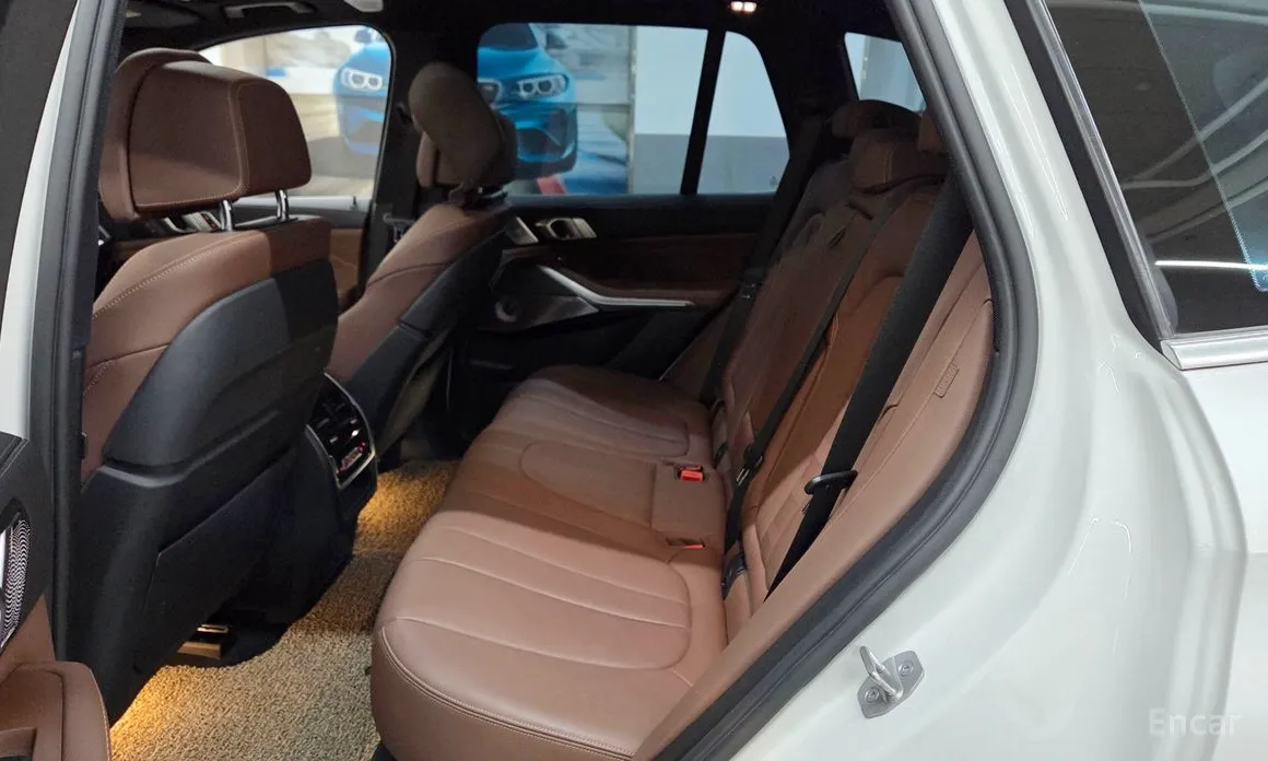 Фото 12 - BMW X5