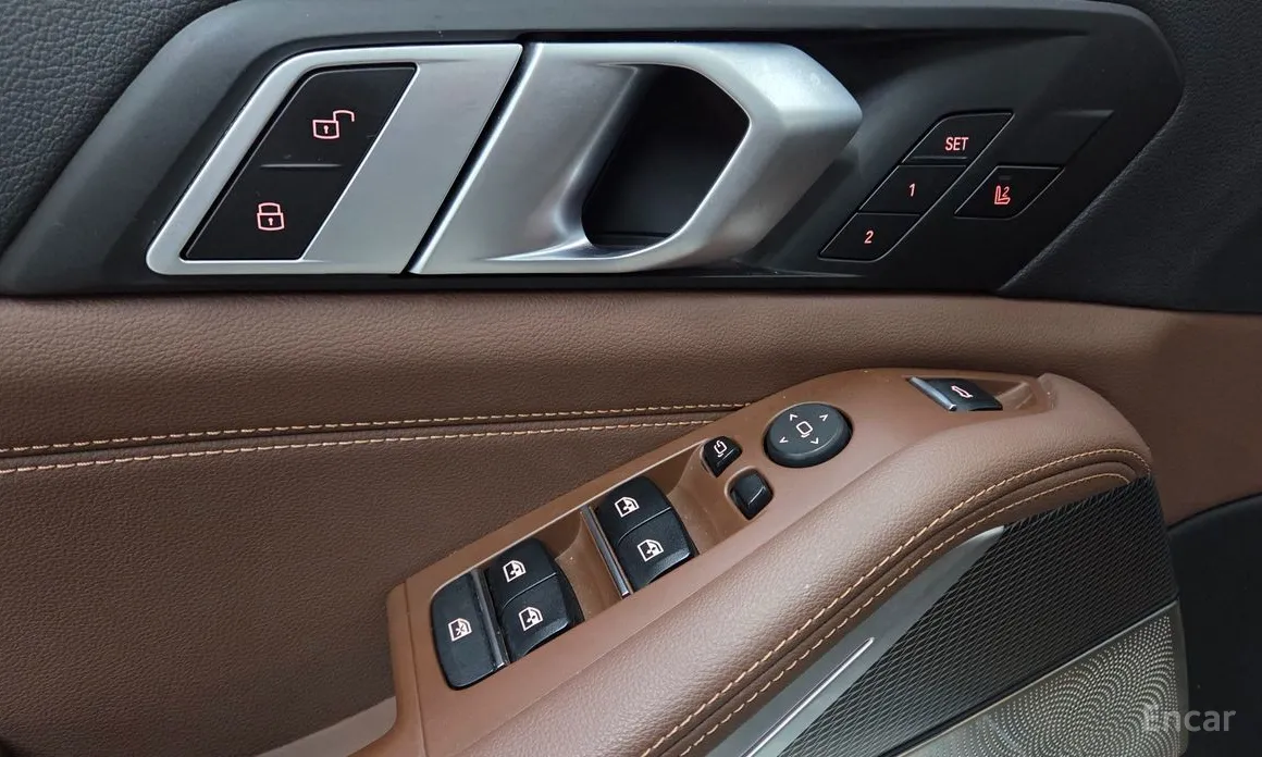 Фото 17 - BMW X5