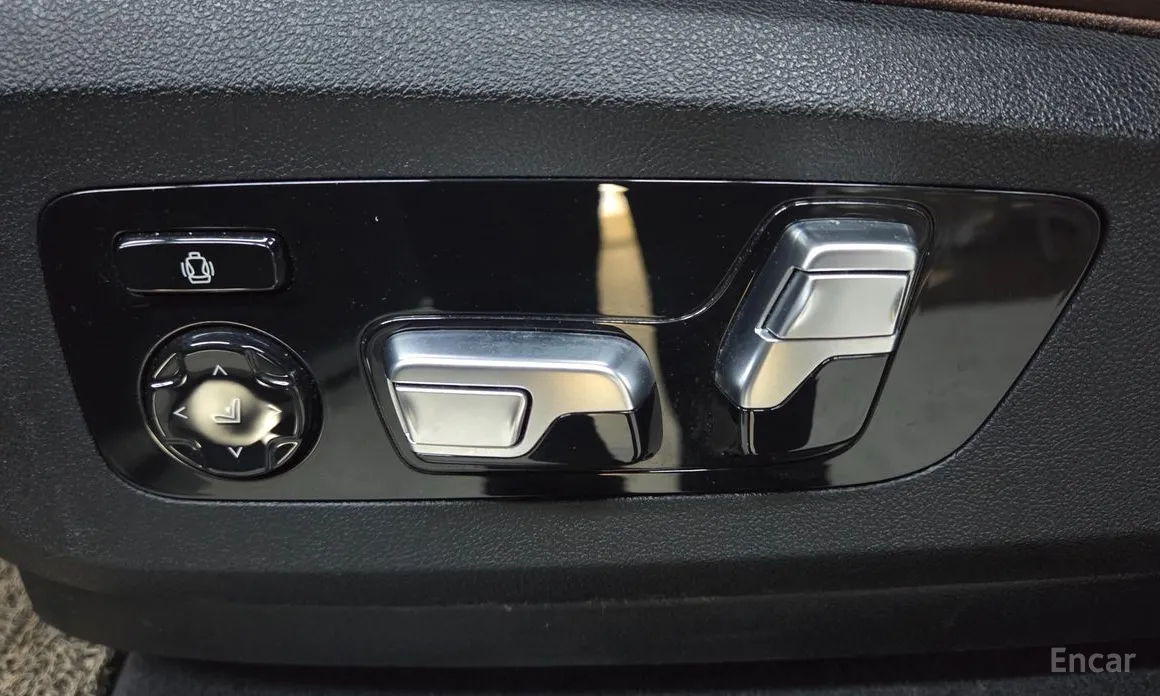 Фото 19 - BMW X5