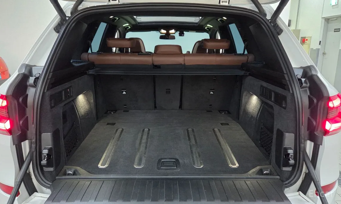 Фото 8 - BMW X5